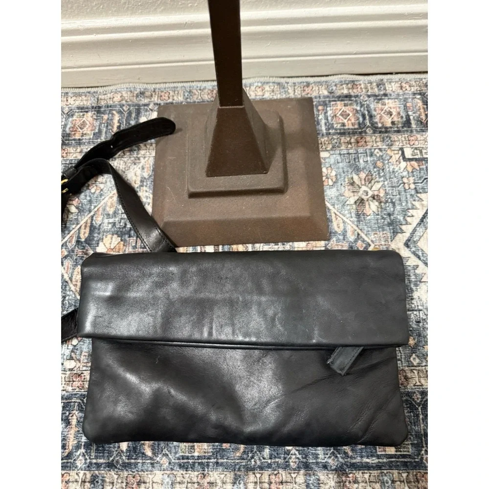 Sseko Black Thick Leather Classic Crossbody Bag Flap Top Shoulder Purse Handbag - Picture 2 of 6